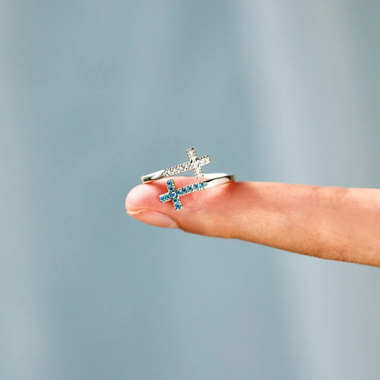 Double layered cross blue and white diamond open ring